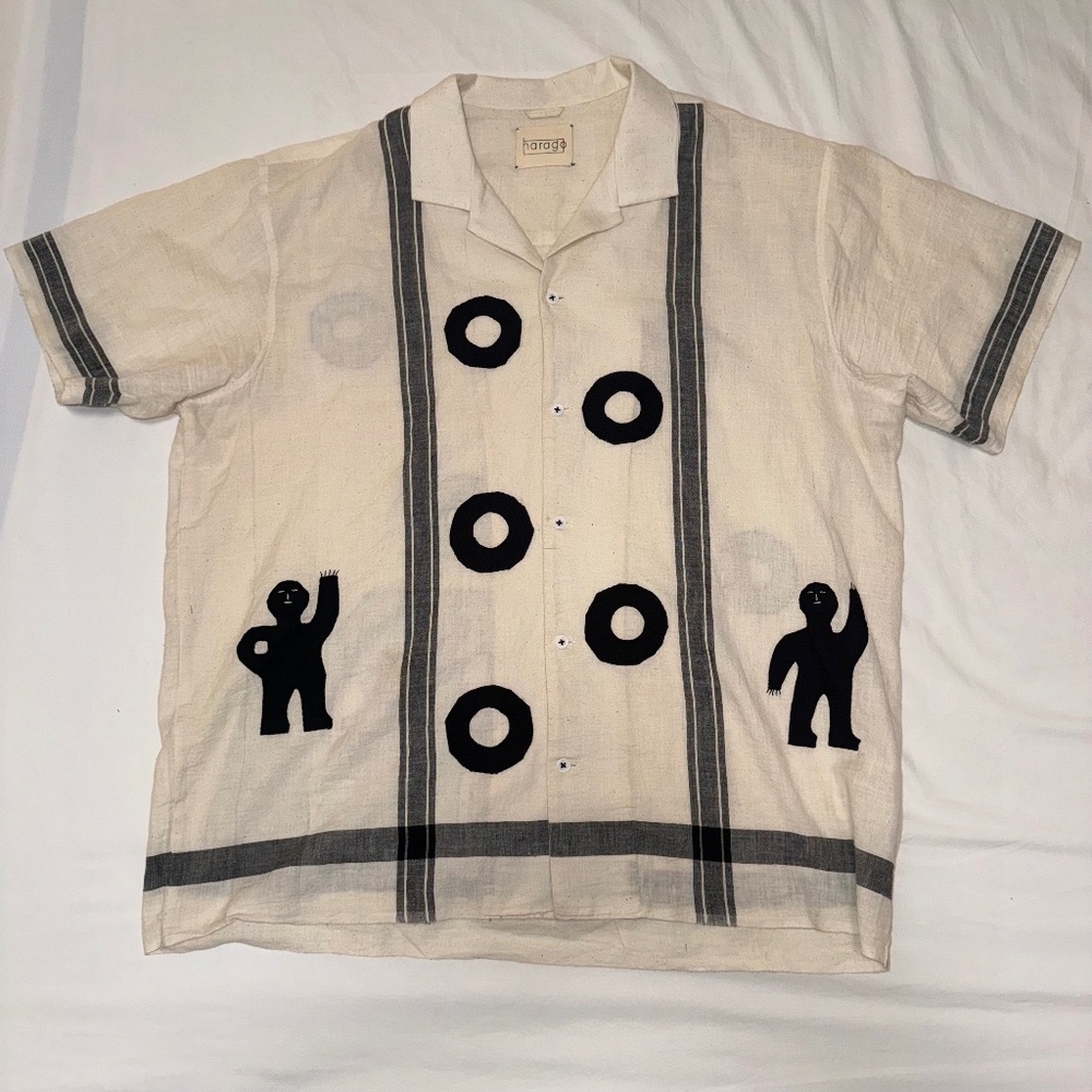 Harago Off-White Applique Shirt; Waving People Stitched Design; Very Rare